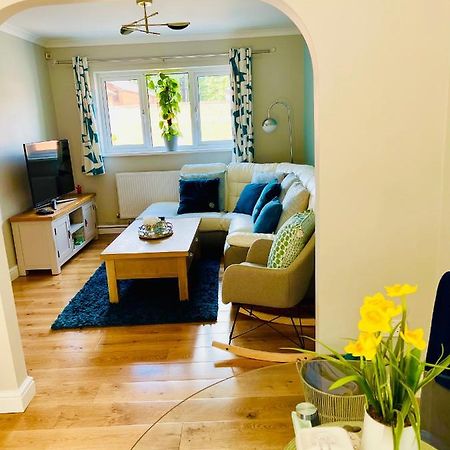 הוילה Tanglewood House Abergavenny With Private Parking מראה חיצוני תמונה